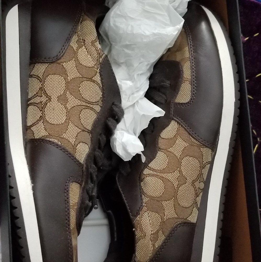 Coach Sneakers size 81/2